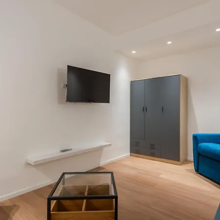 Seven Kings By Hostand Apartahotel 4*