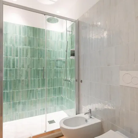 Apartahotel Seven Kings By Hostand Roma