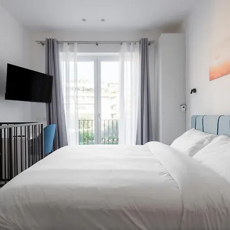 Seven Kings By Hostand Apartahotel 4*