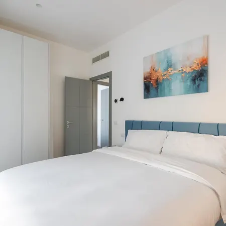 Seven Kings By Hostand Apartmanhotel Róma